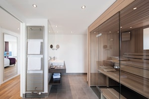 Panoramic Room, Non Smoking, Sauna | Bathroom | Free toiletries, hair dryer, slippers, towels