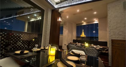 Arumaila Boutique Hotel