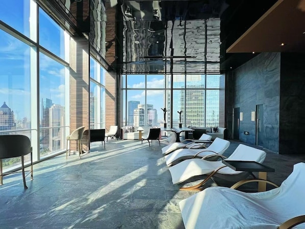 Indoor pool - Regent Shanghai Pudong (Shanghai)