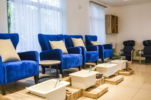  Brickwood Apartments