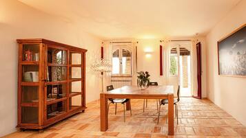 Junior Suite, 1 Bedroom, Hill View | Living area | Table tennis