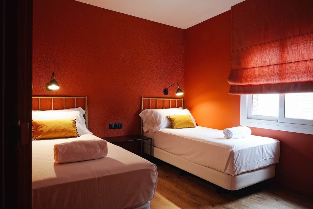 Apartment, 1 Bedroom | In-room safe, individually decorated, individually furnished