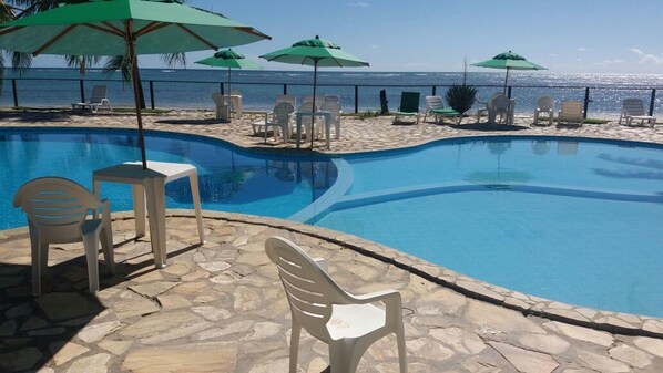 Indoor pool - Catavento Praia Hotel (Cairu)