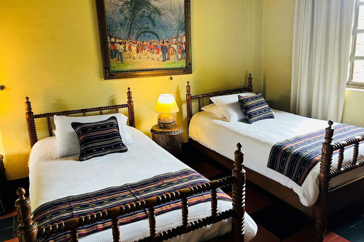 Premium bedding, desk, individually decorated, individually furnished