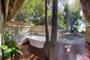 Bathroom - Ndhovu Safari Lodge - Campground (Mahango)