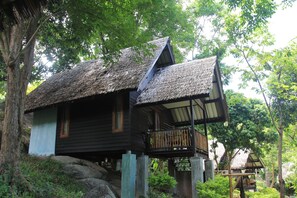 Bungalow with air con  - Thongtapan Resort (Ko Pha-ngan)