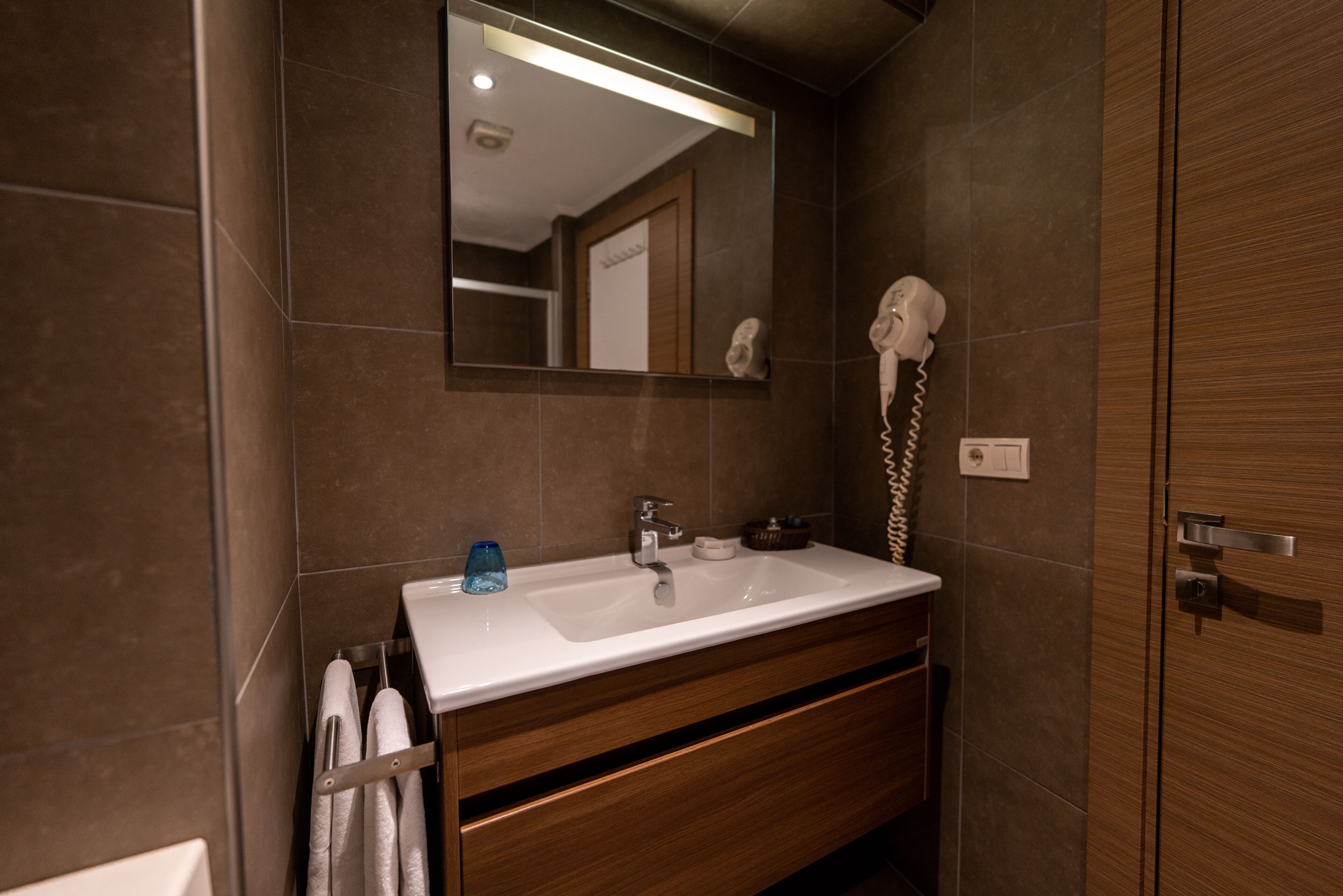 Photo - Elanaz Hotel