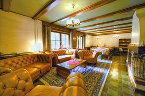 House (Reet) | Living area
