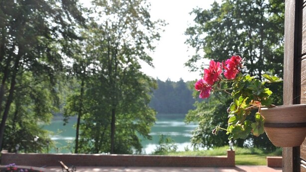 Unclassified image, 1 of 61, button - Jagdschloss Waldsee (Feldberger Seenlandschaft)