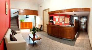 Reception - Hotel del Prado (Buenos Aires)