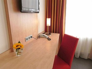 Standard Single Room | 1 bedroom, hypo-allergenic bedding, minibar, individually decorated