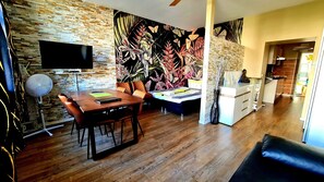 Caja de seguridad en la habitación y sistema de insonorización 