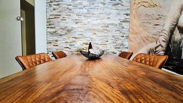 Comfort Apartment | In-room safe, soundproofing, iron/ironing board, free WiFi