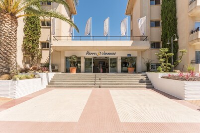 Apartamentos Estartit Costa