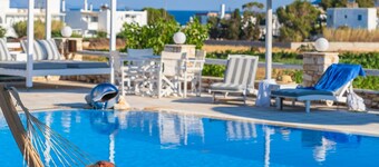 Margarita Studios Ambelas