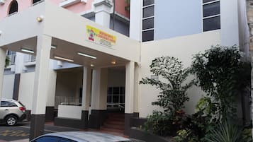 Entrada de la propiedad