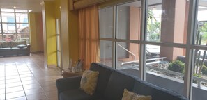 Lobby - Heritage Hotel (St. John's)