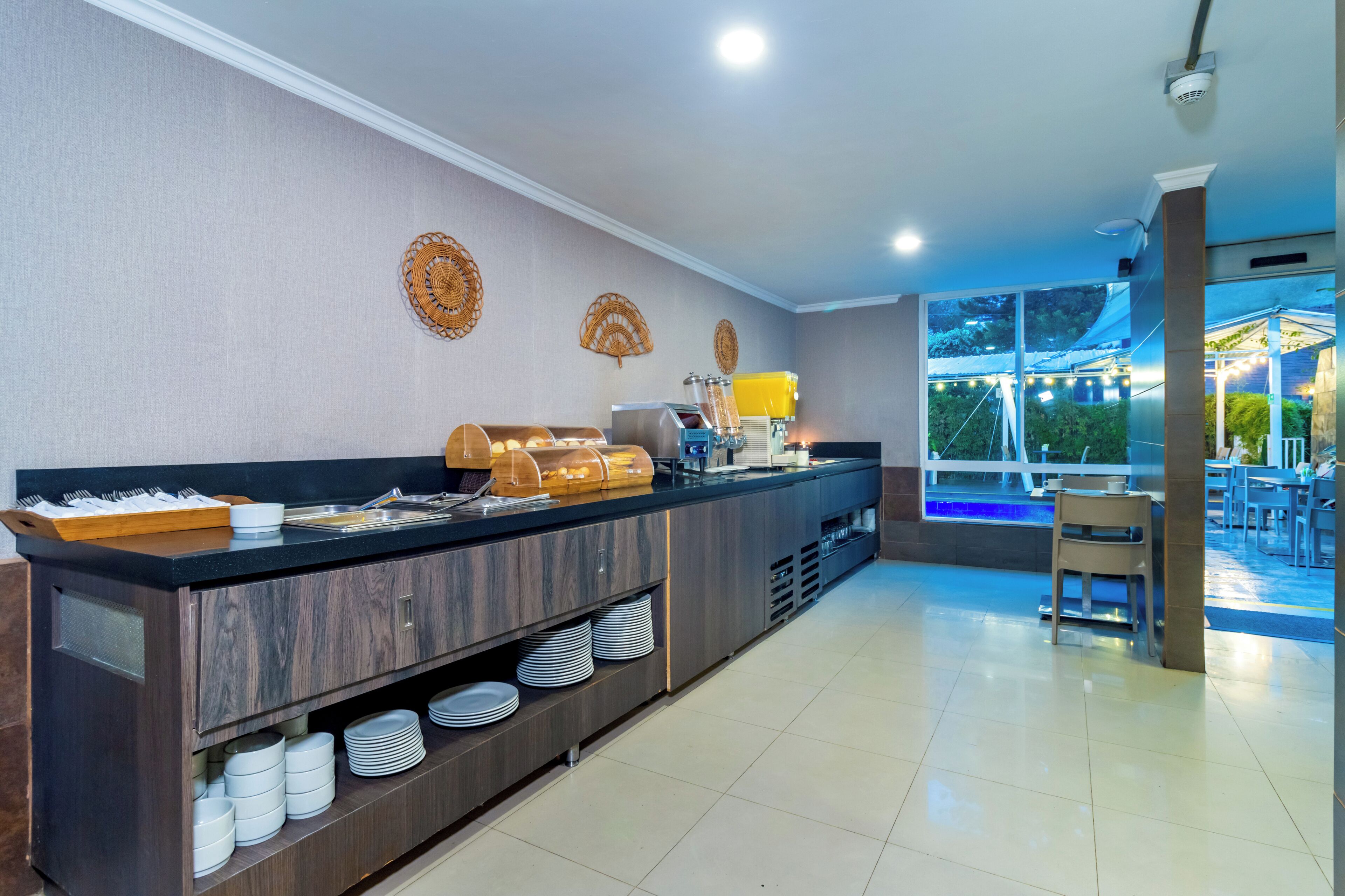 Desayuno buffet incluido todos los días 