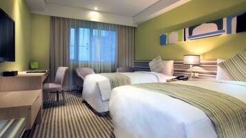 Standard Twin | In-room safe, desk, blackout drapes, soundproofing