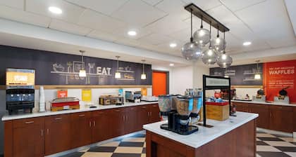Hampton Inn & Suites Harrisburg/North