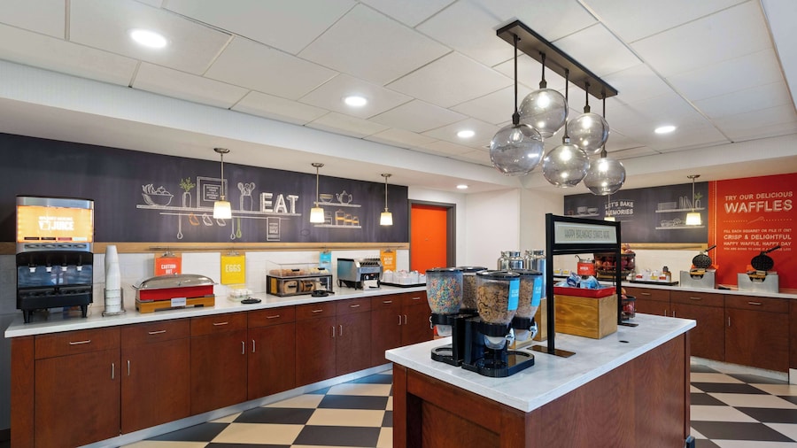 Hampton Inn & Suites Harrisburg/North
