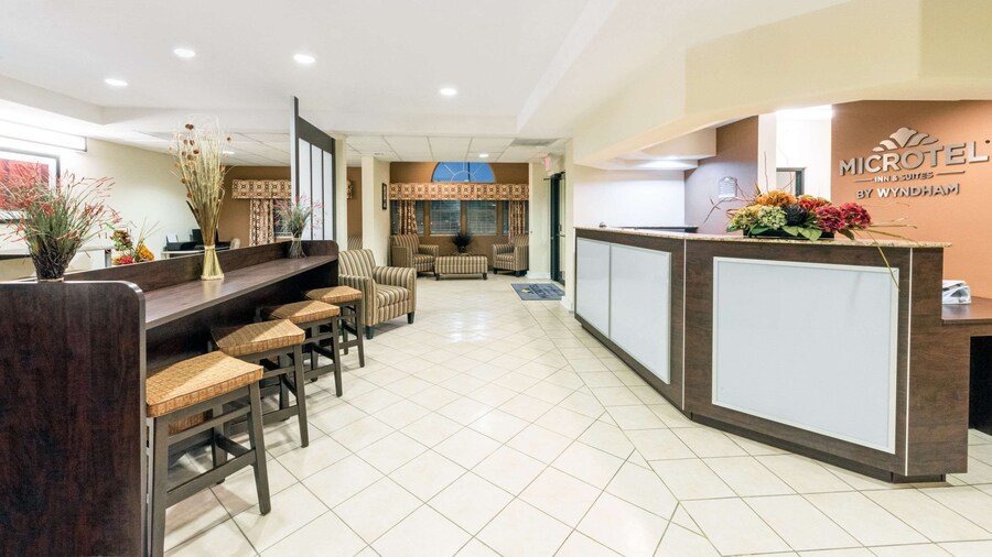 Microtel Inn and Suites Eagle Pass