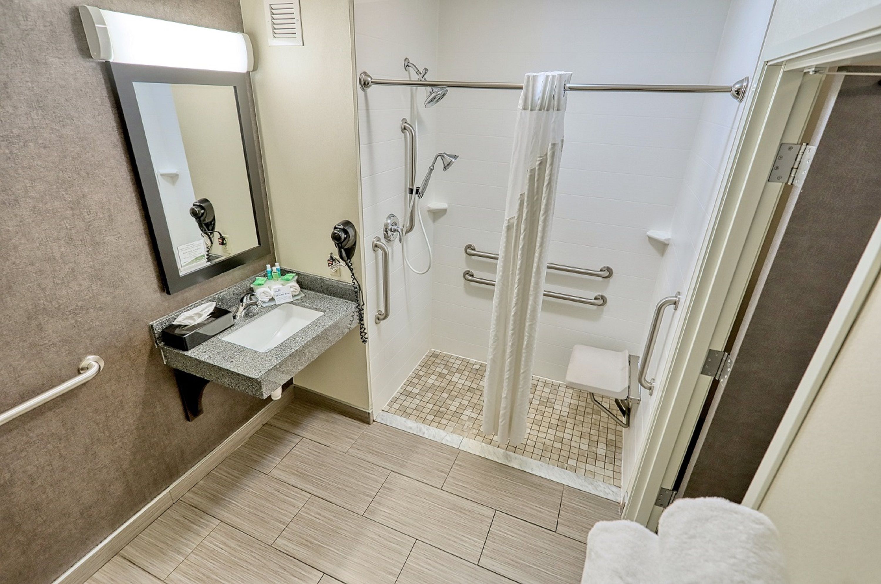 standard room, 2 queen beds, mobility accessible (roll-in shower) | bathroom shower
