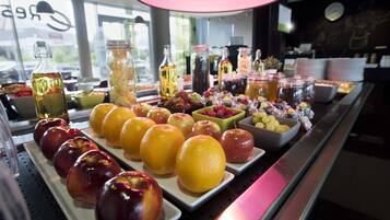 Daily buffet breakfast for a fee