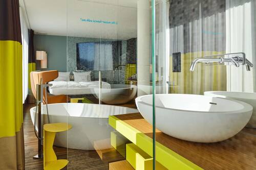 Haeberli Suite | Literie de qualité supérieure, couette en duvet d'oie, minibar