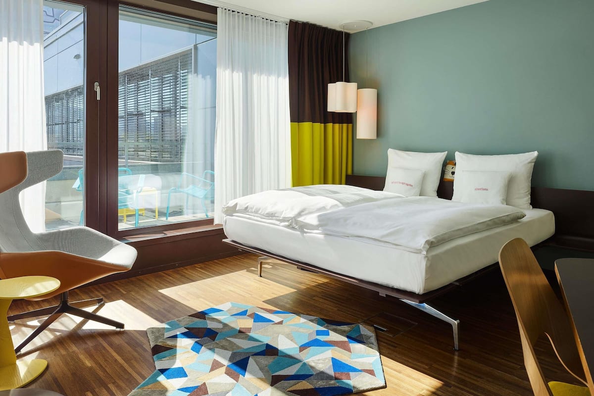 Haeberli Suite | Ropa de cama de alta calidad, edredón y minibar