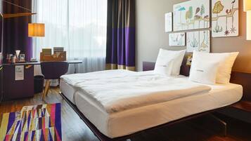Kamer | Luxe beddengoed, donsdekens, een minibar, een kluis op de kamer