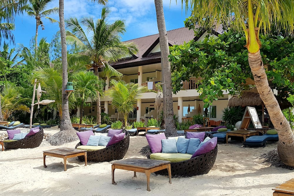 Ocean Vida Beach and Dive Resort