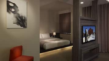 Grand Suite | Premium bedding, down comforters, minibar, in-room safe