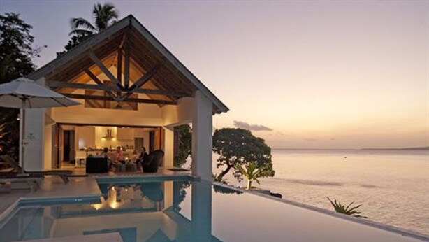 Infinity pool