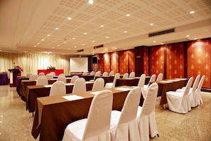 Khu phòng họp
