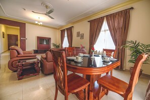 LCD TV - Frsan Plaza (Manama)