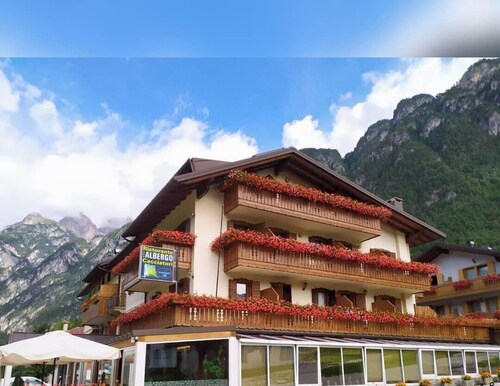 Albergo Ristorante Cacciatori 