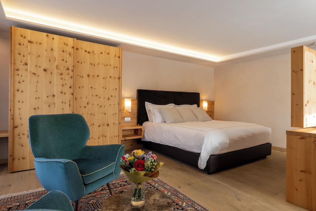 Suite – executive, balkong | Italienske Frette-laken, sengetøy av topp kvalitet og dundyner