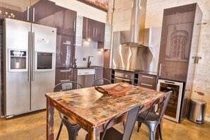 Private kitchen - Indulge Apartments - Eighth Street (Mildura)