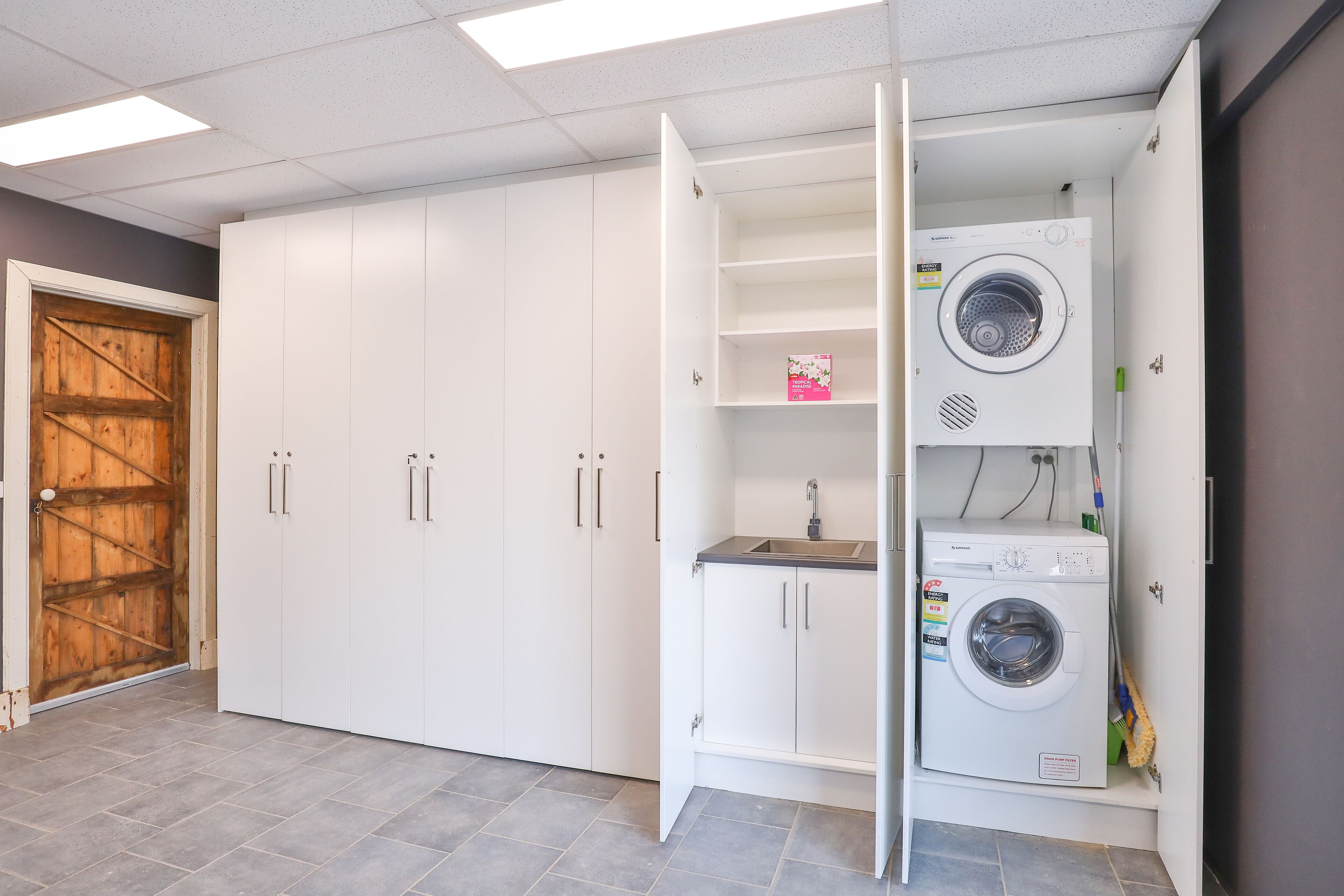 Standard Apartment, 2 Bedrooms | Laundry