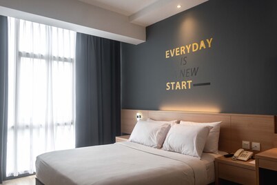 ROOMS INC d’botanica Bandung