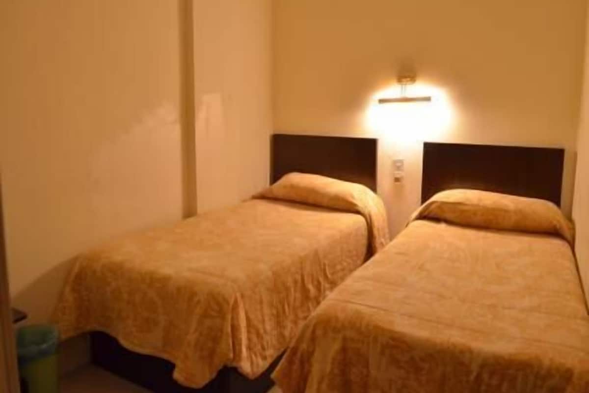 Standard Room With Two Single Beds