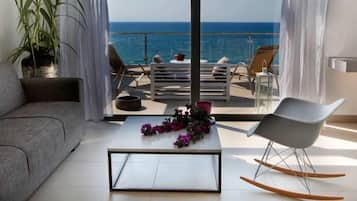 Suite, Sea View (Panoramic) | Living room | LCD TV