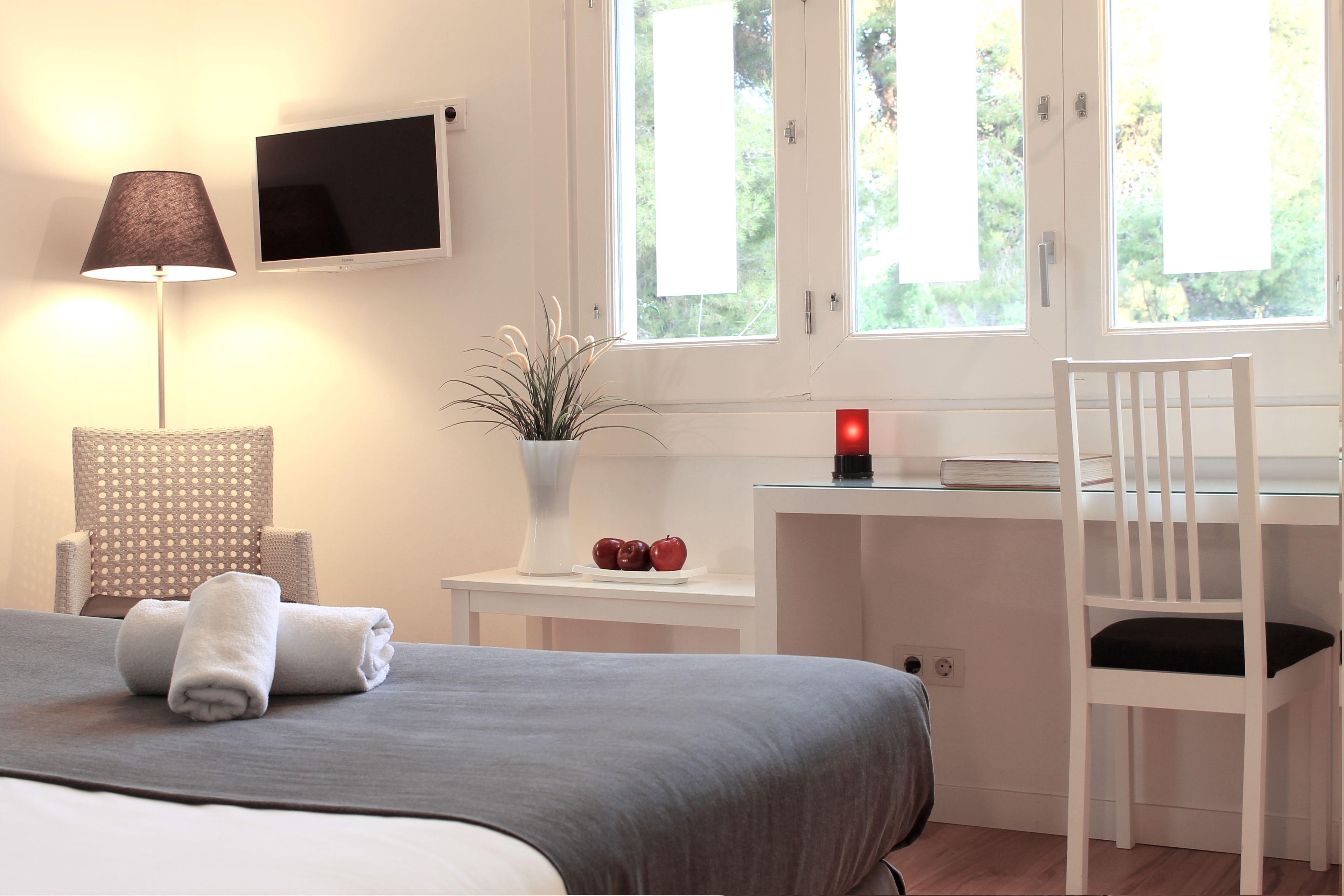 superior room, terrace | 1 bedroom, in-room safe, soundproofing, iron/ironing board