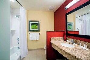 Free toiletries, hair dryer, towels, soap - Courtyard by Marriott Miami Homestead (Homestead)