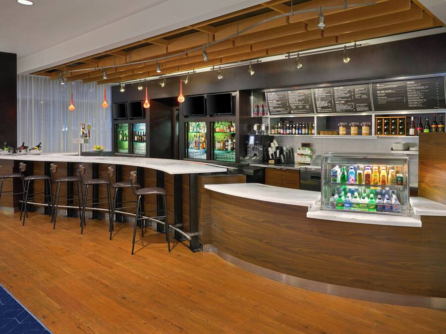 Breakfast, lunch and dinner served