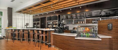 Aamiainen, lounas ja illallinen