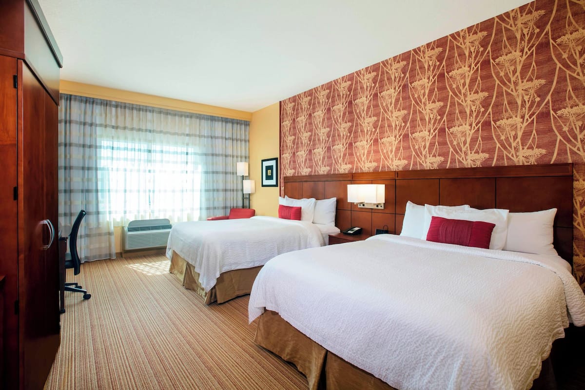 1 bedroom, hypo-allergenic bedding, in-room safe, desk