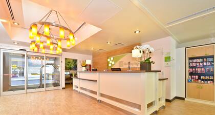 Holiday Inn NYC - Lower East Side by IHG