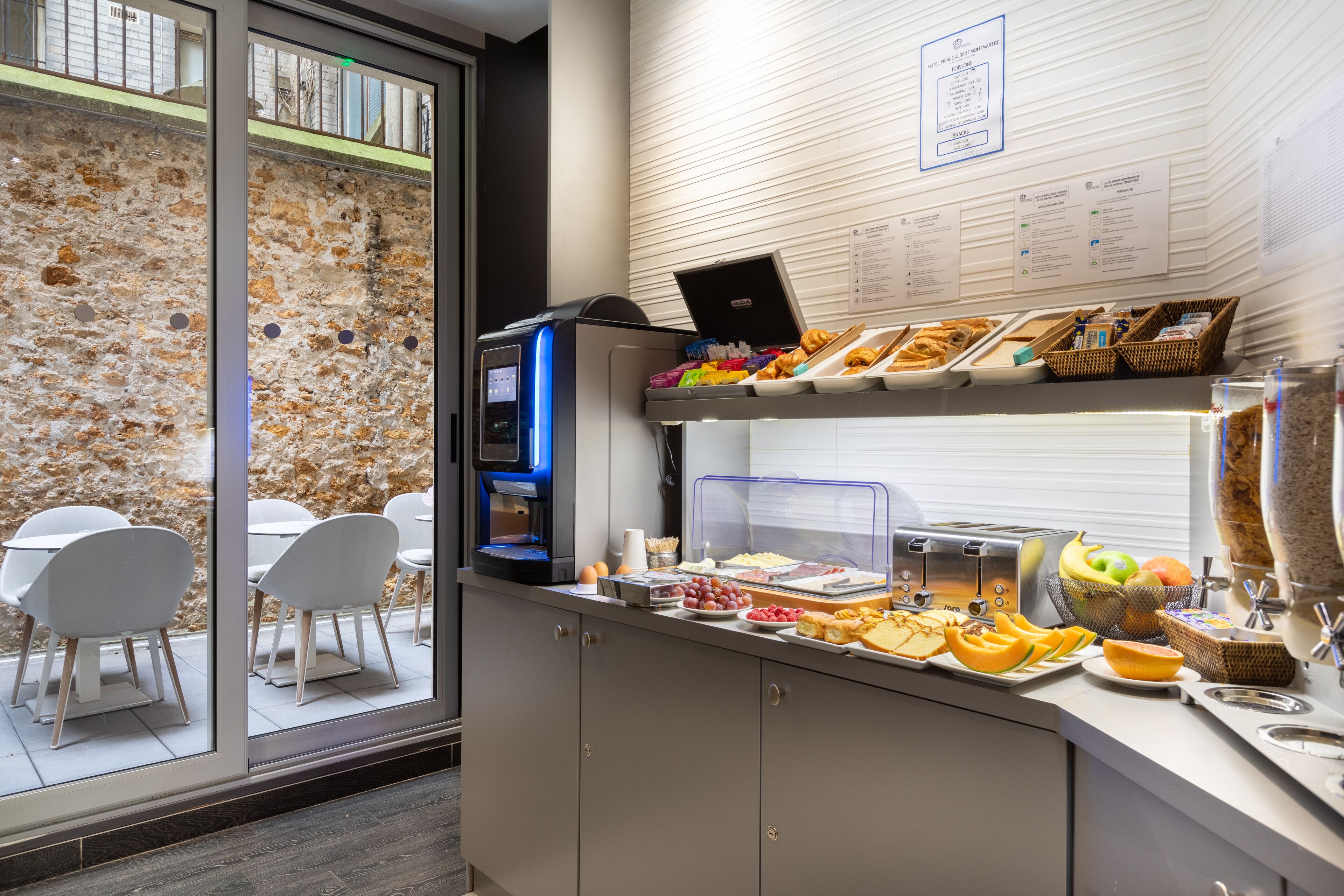 daily continental breakfast (eur 13 per person)